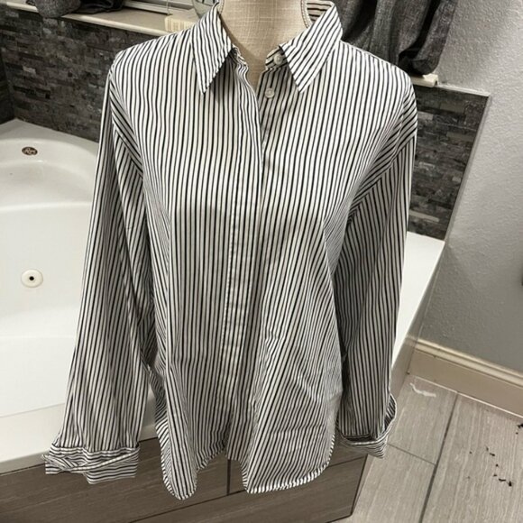 Talbots Elegant Striped Women’s Button Down Shirt Plus Size 20 - Picture 1 of 6